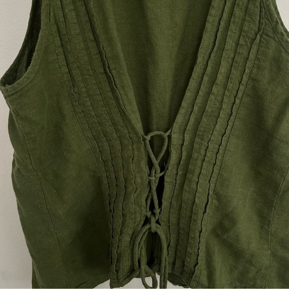Old Navy green linen tank with back ties Size Small - Picture 9 of 10